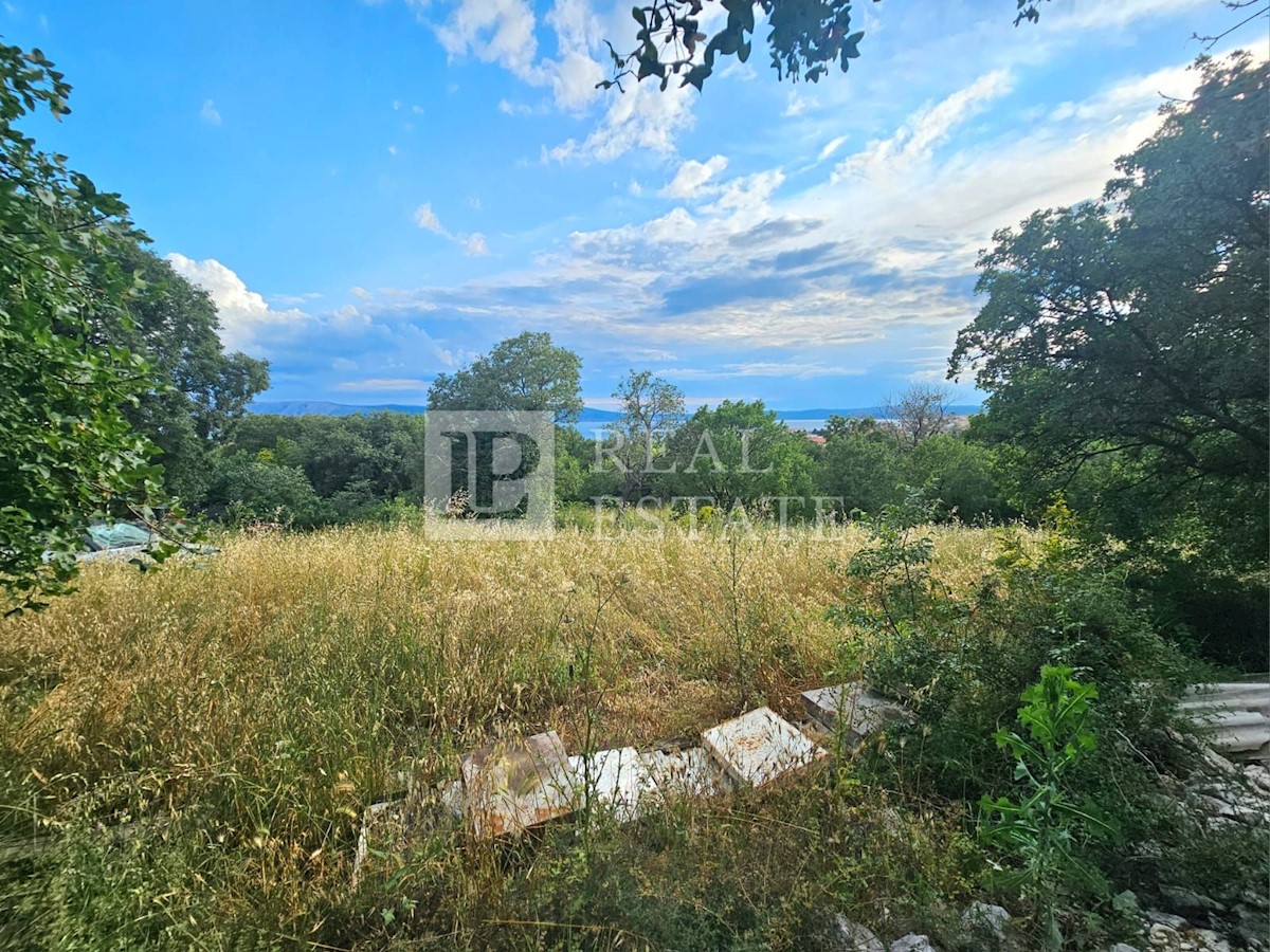 NOVI VINODOLSKI - terreno edificabile con vista mare