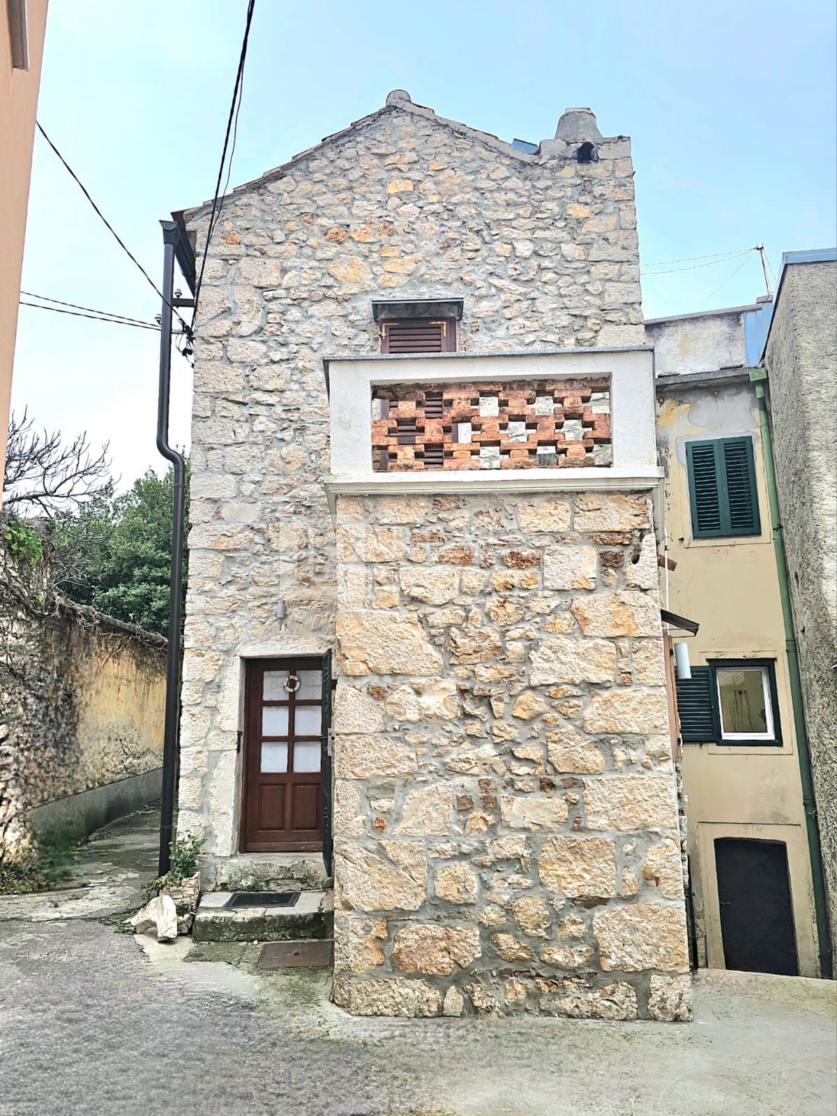 NOVI VINODOLSKI - casa in pietra ristrutturata nel centro della città