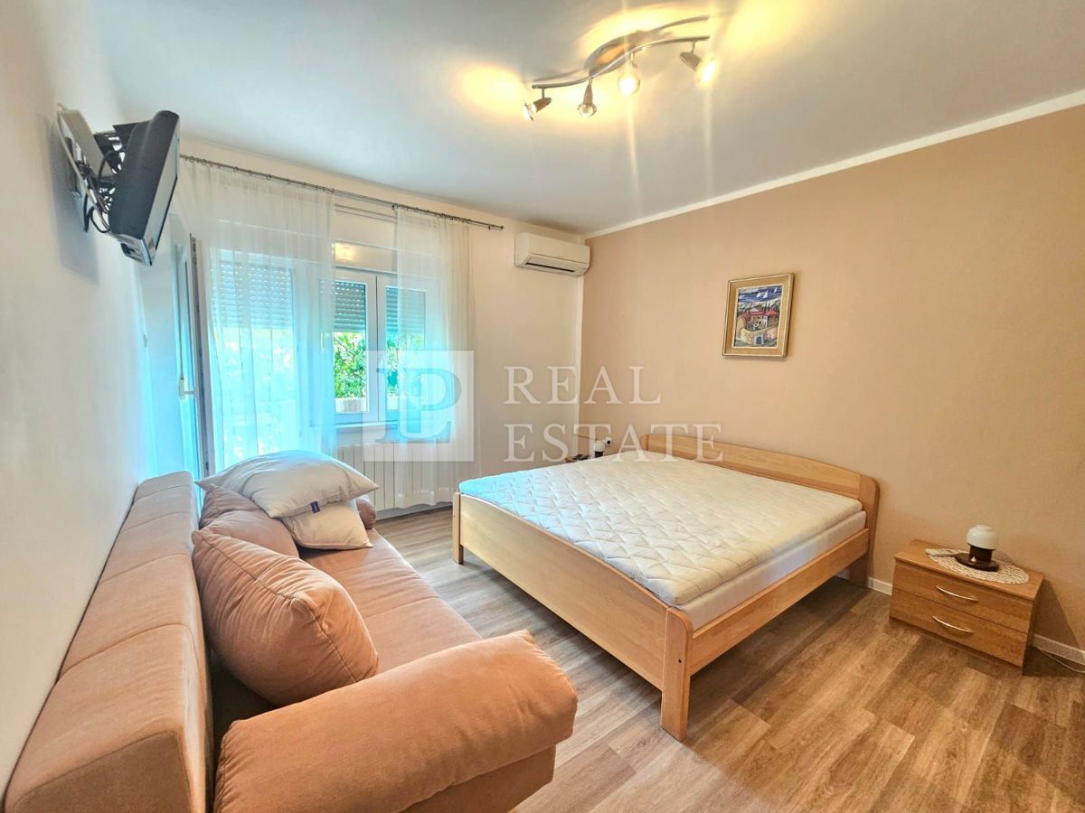 SELCE - confortevole appartamento con giardino a 150 metri dal mare
