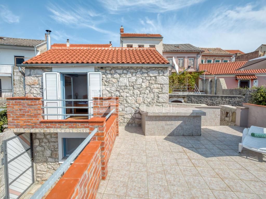 CRIKVENICA - splendida casa in pietra con vista panoramica sul mare