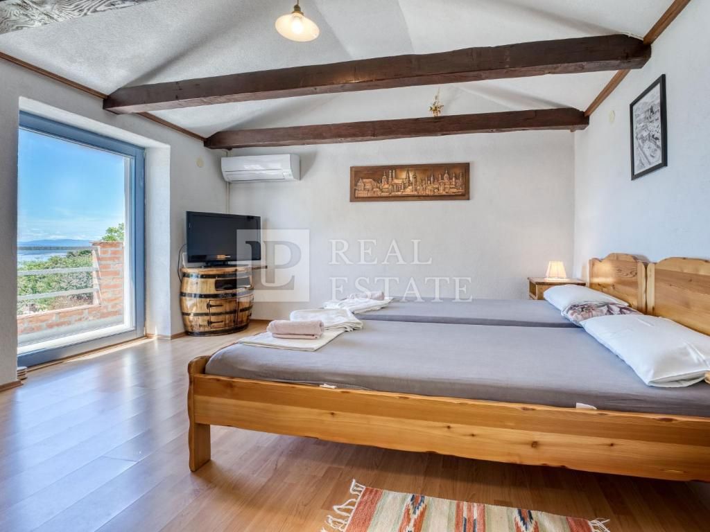 CRIKVENICA - splendida casa in pietra con vista panoramica sul mare