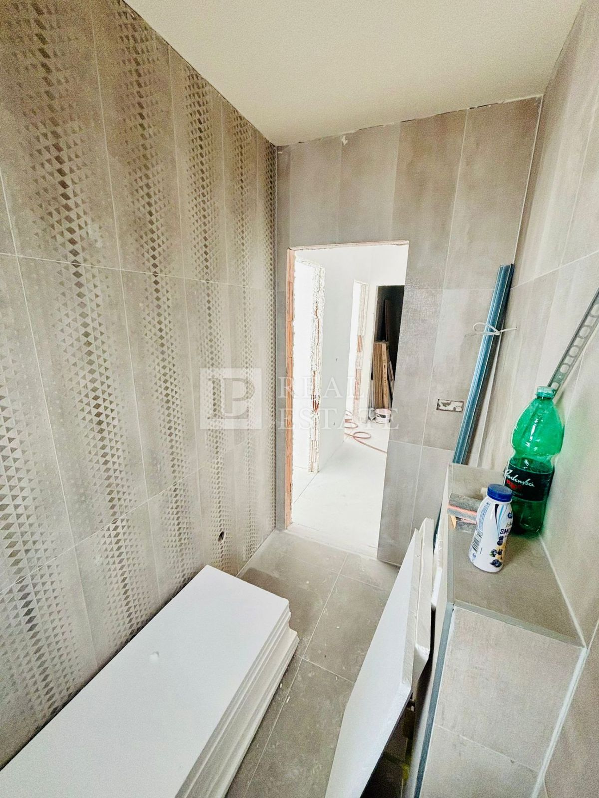 HRELJIN - appartamento di lusso con due camere da letto e terrazza in un edificio di nuova costruzione