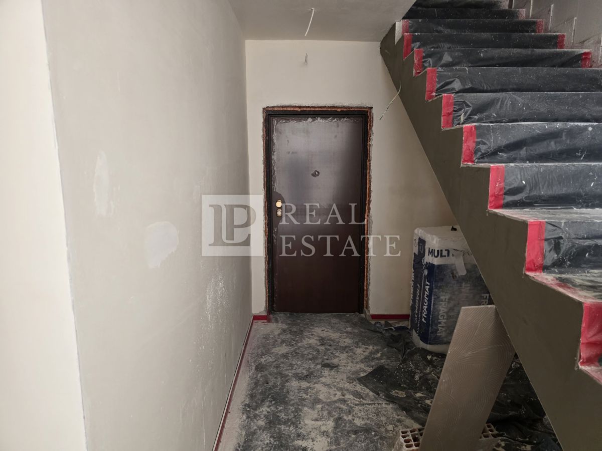 HRELJIN - appartamento di lusso con due camere da letto e terrazza in un edificio di nuova costruzione