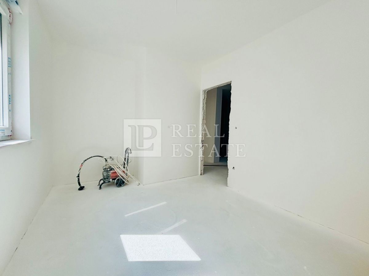 HRELJIN - appartamento di lusso con due camere da letto e terrazza in un edificio di nuova costruzione