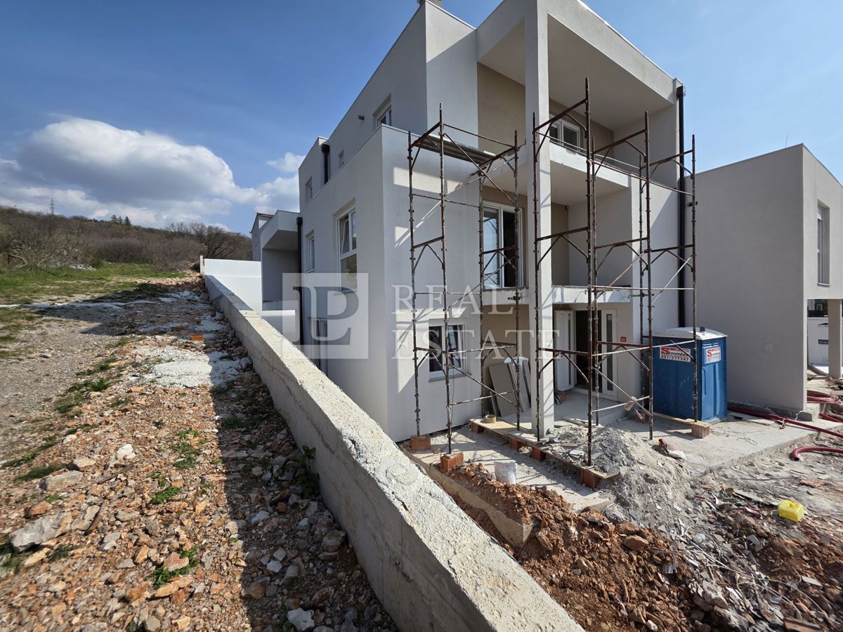 HRELJIN - appartamento di lusso con due camere da letto e terrazza in un edificio di nuova costruzione