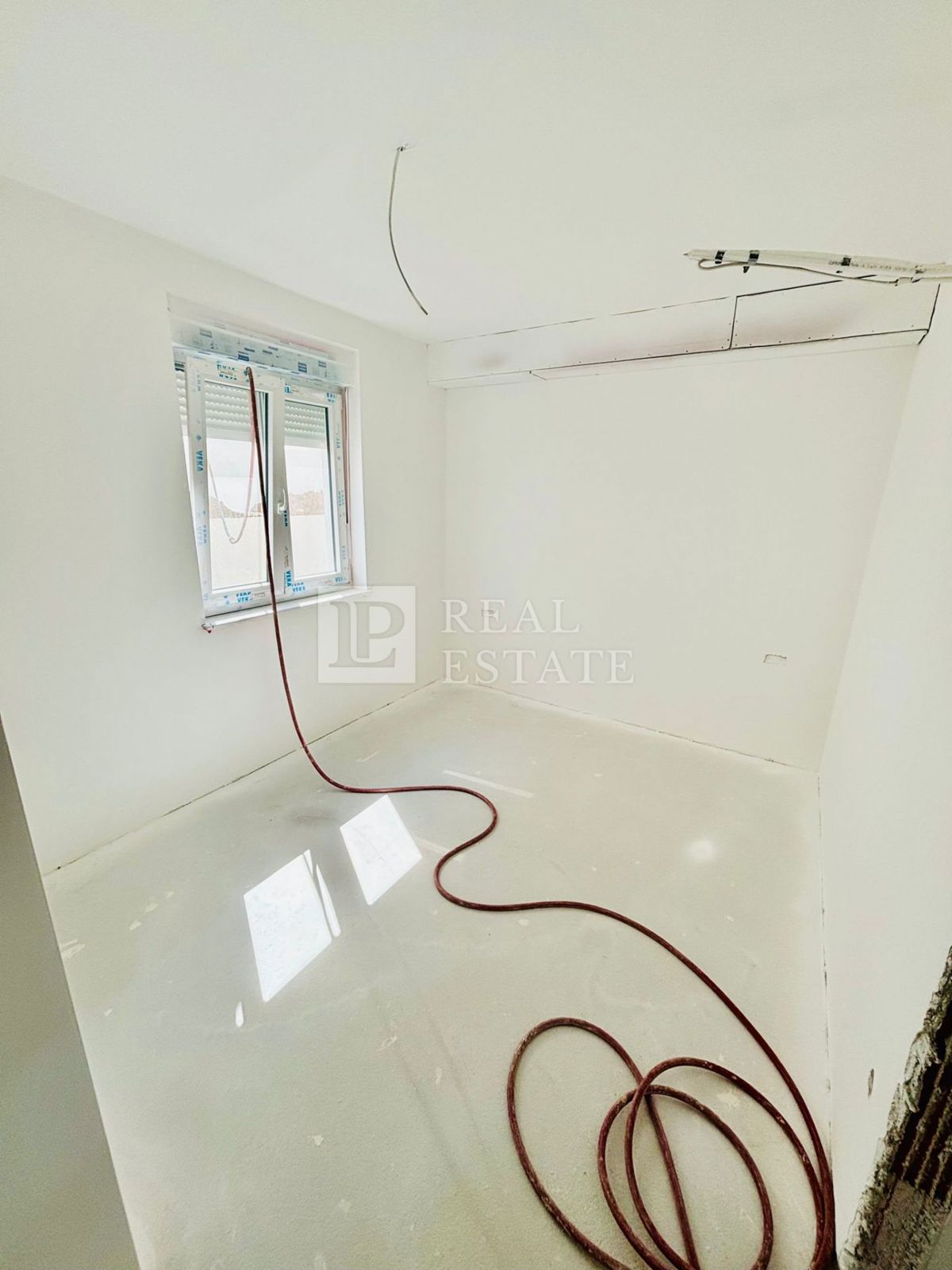 HRELJIN - appartamento di lusso con due camere da letto e terrazza in un edificio di nuova costruzione