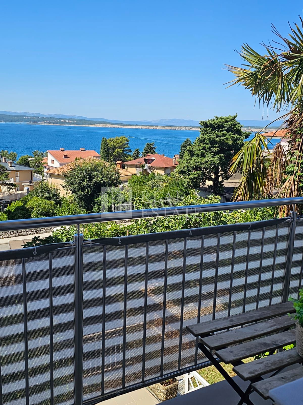CRIKVENICA - VENDITA ESCLUSIVA - appartamento splendidamente arredato con vista sul mare aperto