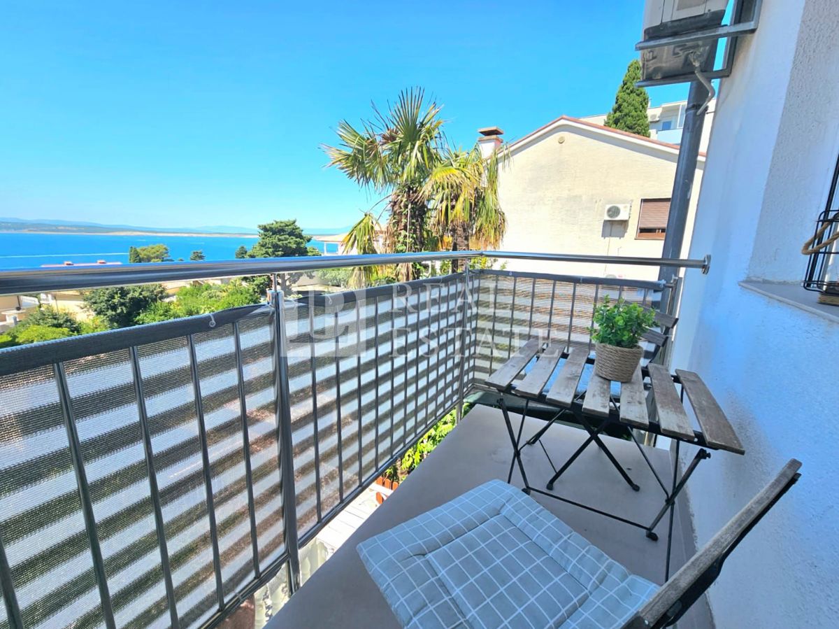 CRIKVENICA - VENDITA ESCLUSIVA - appartamento splendidamente arredato con vista sul mare aperto