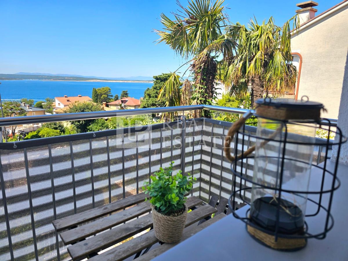 CRIKVENICA - VENDITA ESCLUSIVA - appartamento splendidamente arredato con vista sul mare aperto