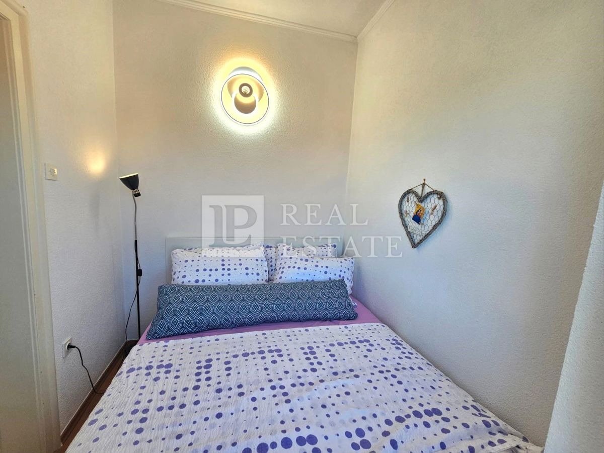 CRIKVENICA - VENDITA ESCLUSIVA - appartamento splendidamente arredato con vista sul mare aperto