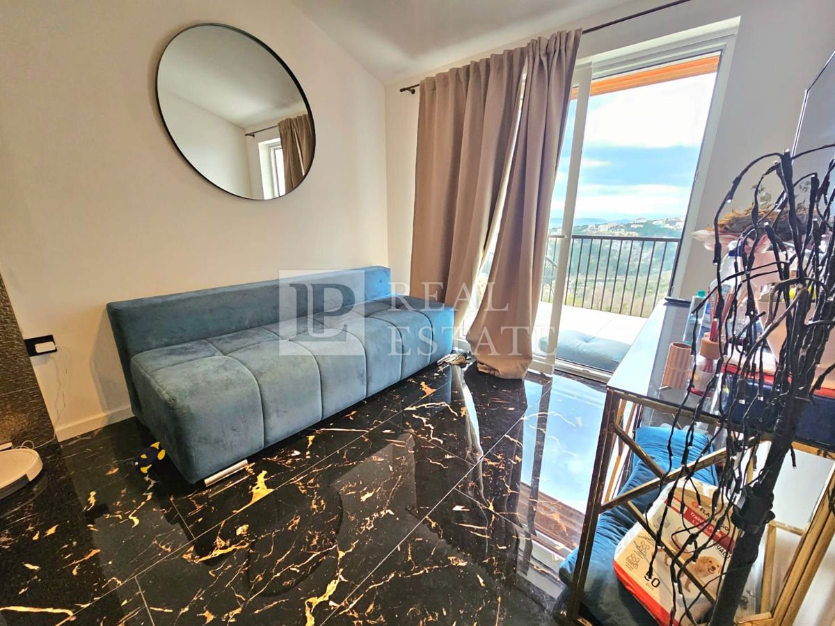 CRIKVENICA - nuovo edificio con vista mare aperto