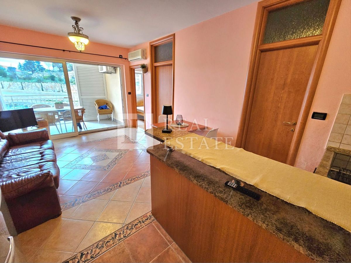 NOVI VINODOLSKI - Appartamento con 2 camere da letto in una posizione fantastica