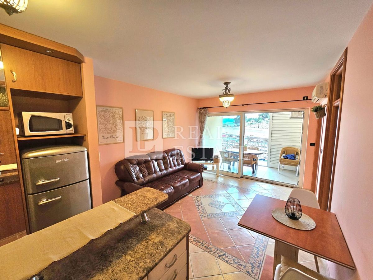 NOVI VINODOLSKI - Appartamento con 2 camere da letto in una posizione fantastica