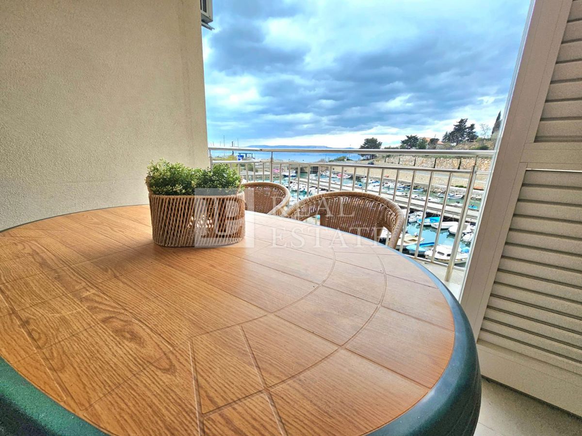 NOVI VINODOLSKI - Appartamento con 2 camere da letto in una posizione fantastica