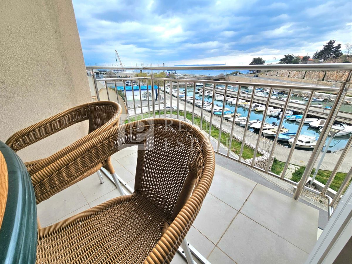 NOVI VINODOLSKI - Appartamento con 2 camere da letto in una posizione fantastica