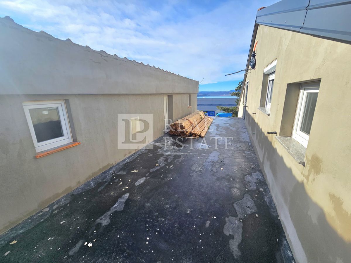 CRIKVENICA - appartamento con due camere da letto con vista mare