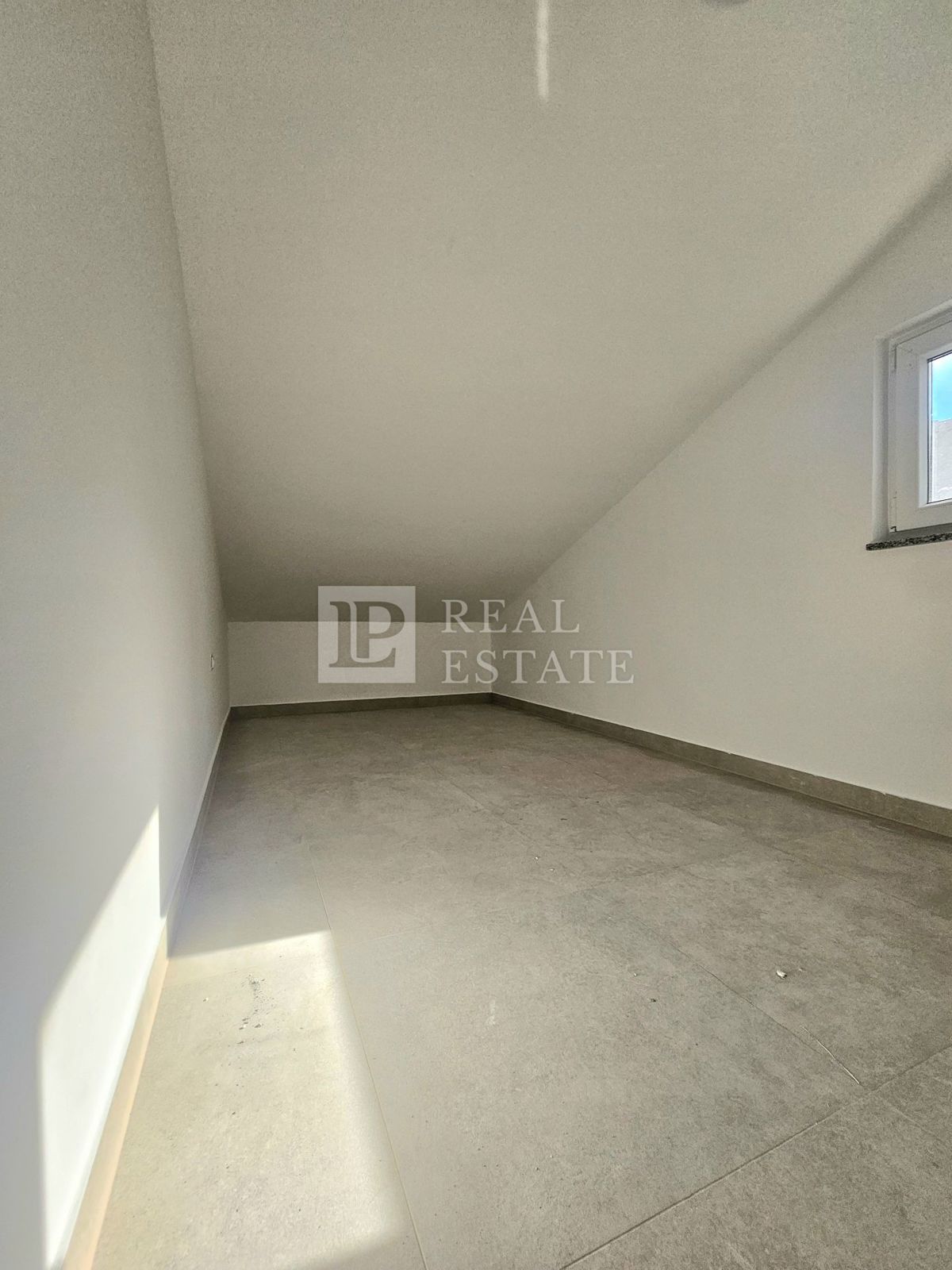 CRIKVENICA - appartamento con due camere da letto con vista mare