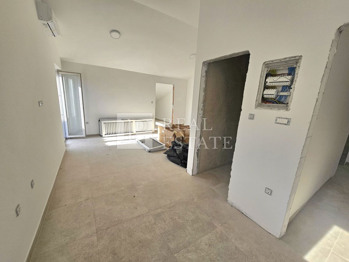 CRIKVENICA - appartamento con due camere da letto con vista mare