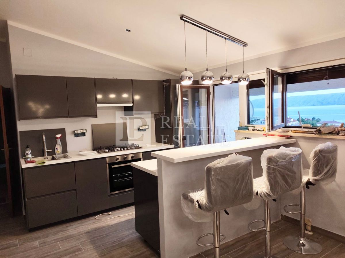 NOVI VINODOLSKI - appartamento con vista mare in centro