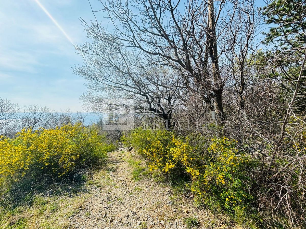 KLENOVICA - terreno edificabile di 1366 m2 con vista mare aperto