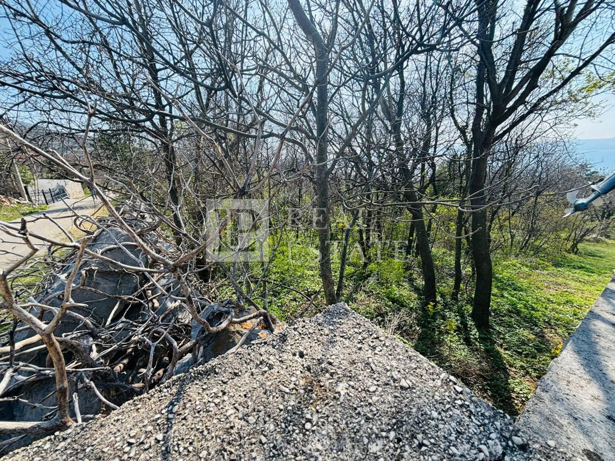 KLENOVICA - terreno edificabile di 1366 m2 con vista mare aperto