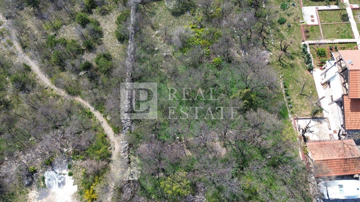 KLENOVICA - terreno edificabile di 1366 m2 con vista mare aperto