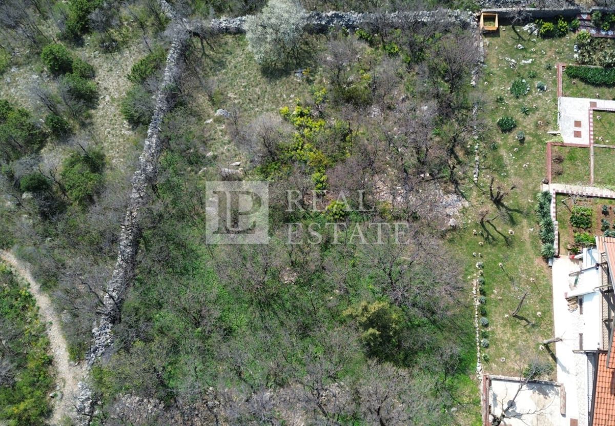 KLENOVICA - terreno edificabile di 1366 m2 con vista mare aperto