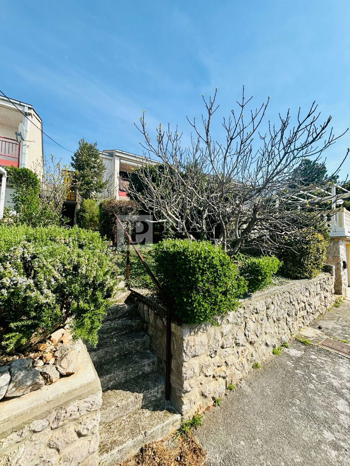 KLENOVICA - appartamento con ampio giardino