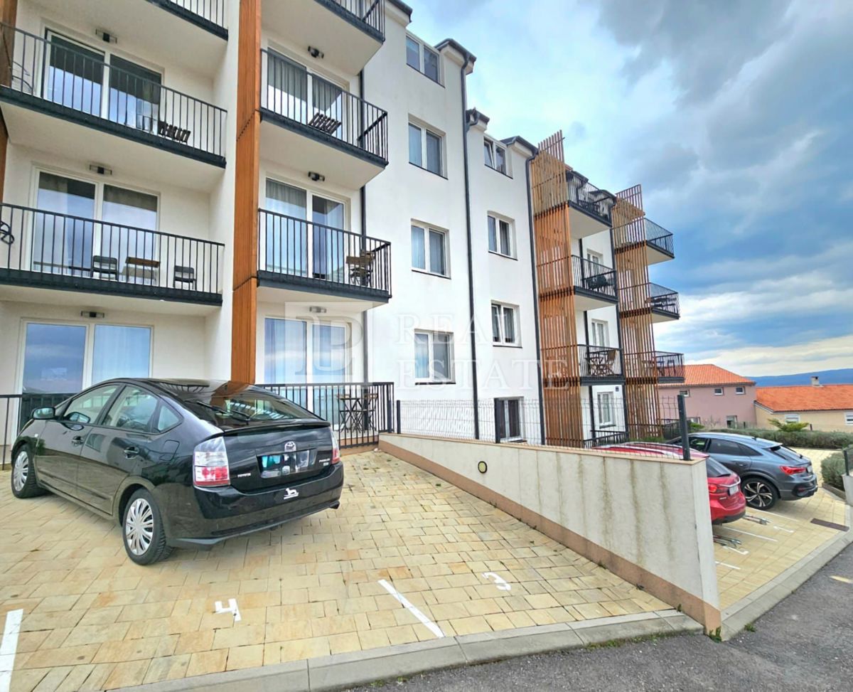 CRIKVENICA - nuova costruzione con quattro unità abitative