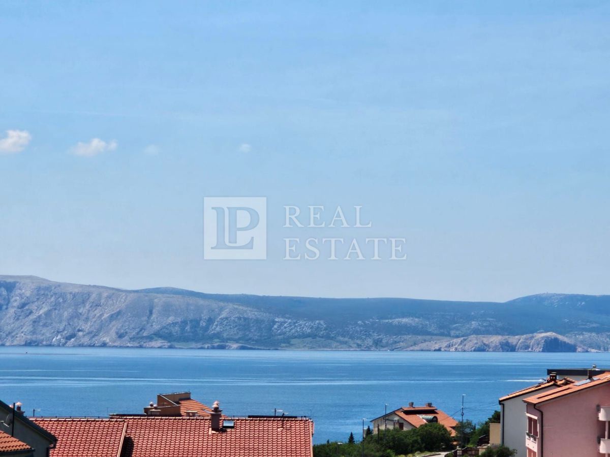 KLENOVICA - appartamento con parcheggio privato a 300m dal mare