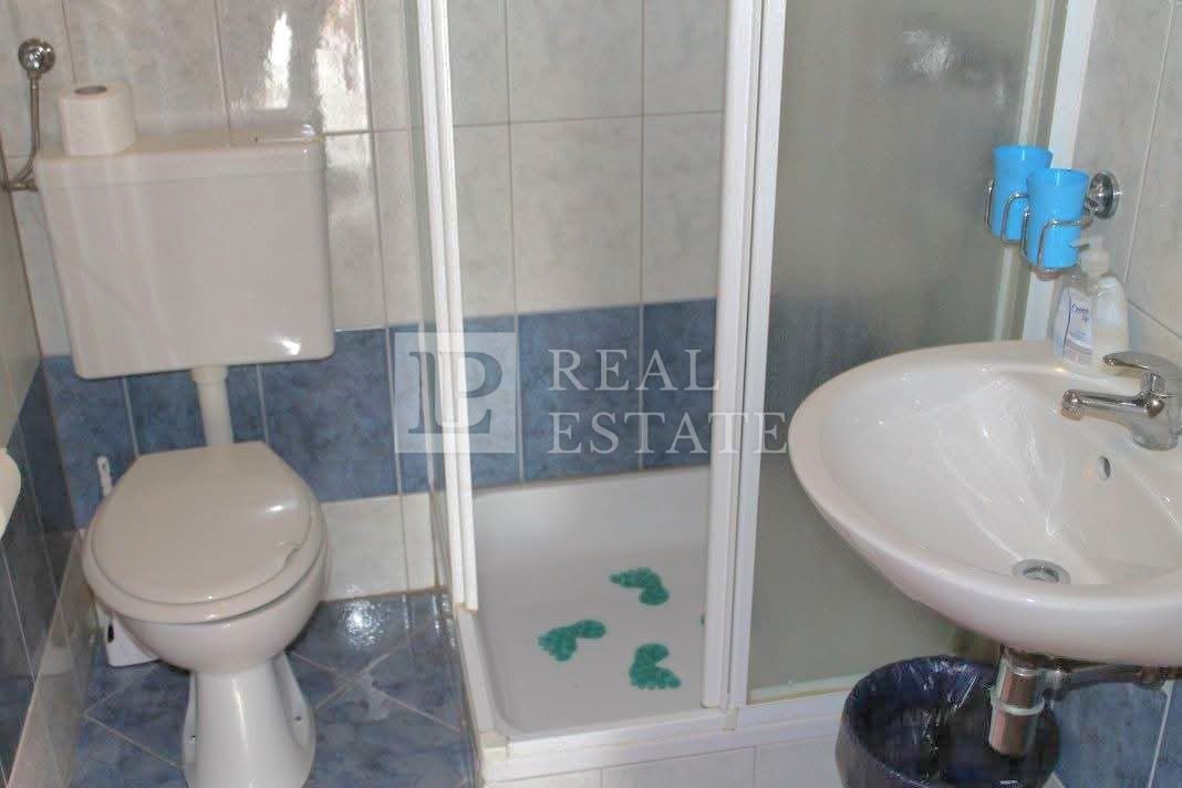 NOVI VINODOLSKI - condominio con servizio di ristorazione