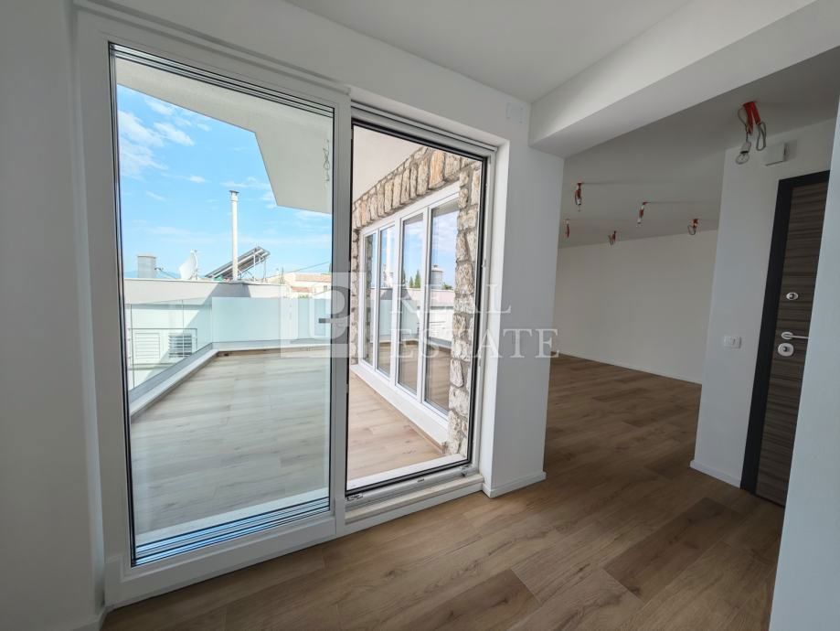 CRIKVENICA - elegante appartamento in una posizione fantastica