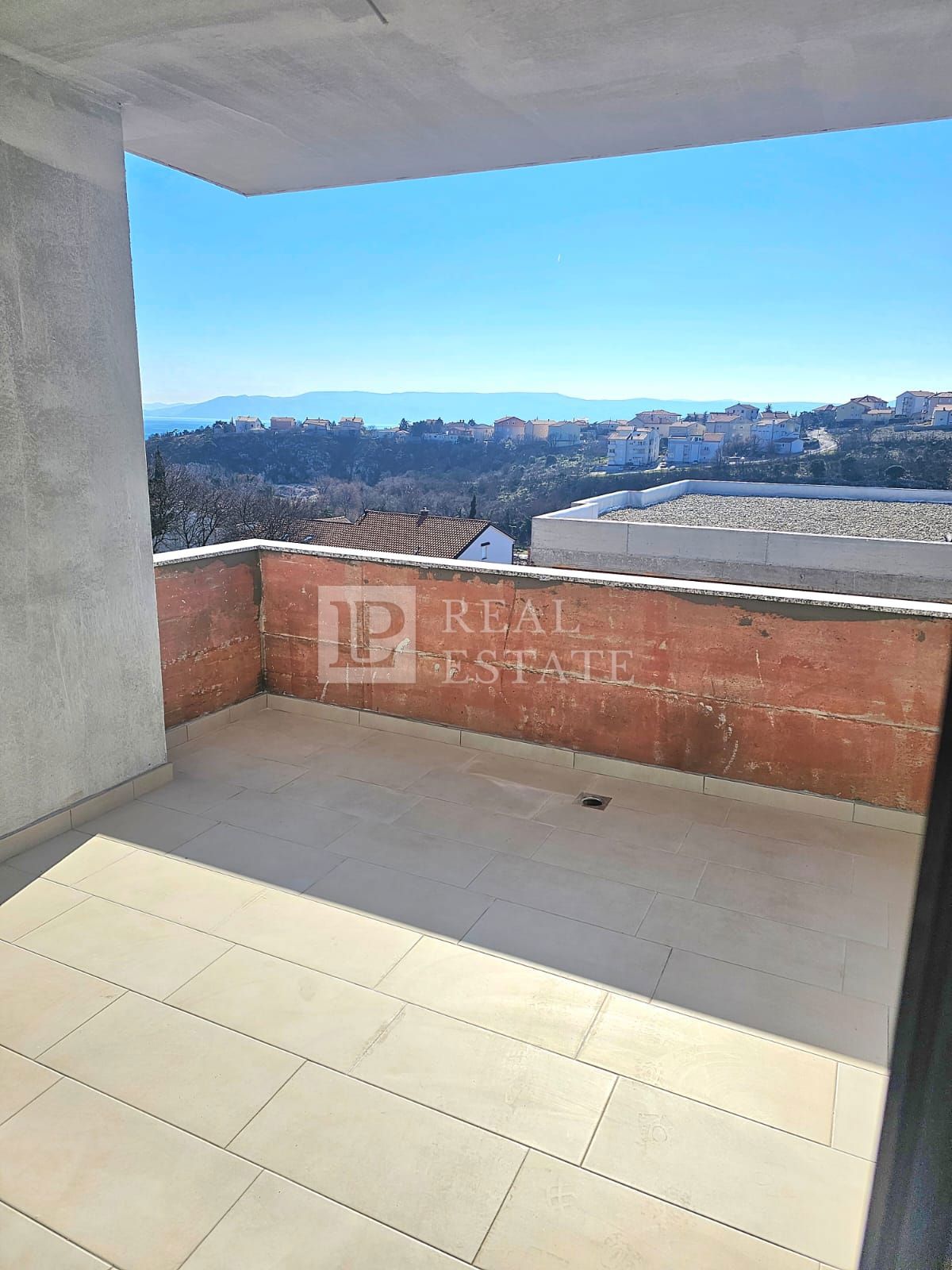 NOVI VINODOLSKI - appartamento con vista mare in un moderno edificio nuovo