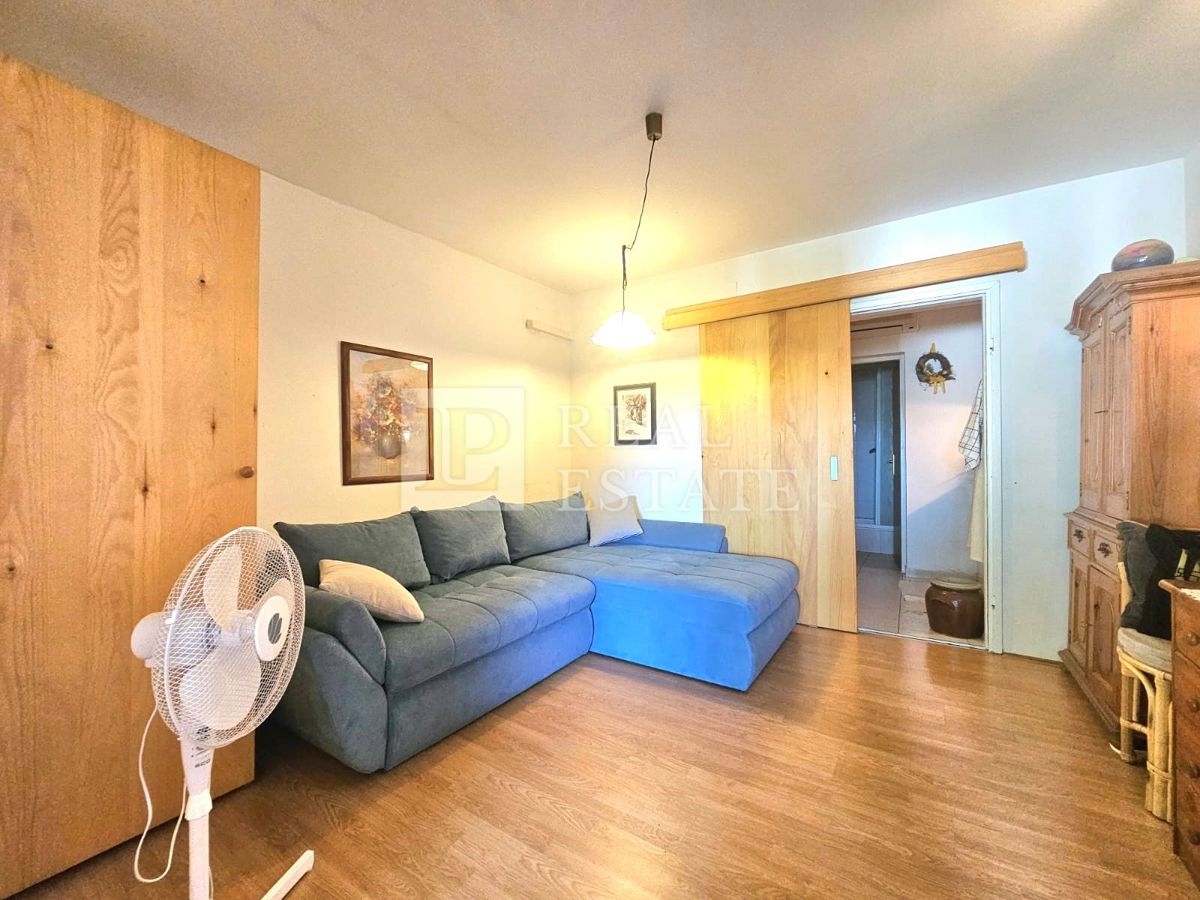 CRIKVENICA - appartamento con giardino privato a 80 metri dal mare