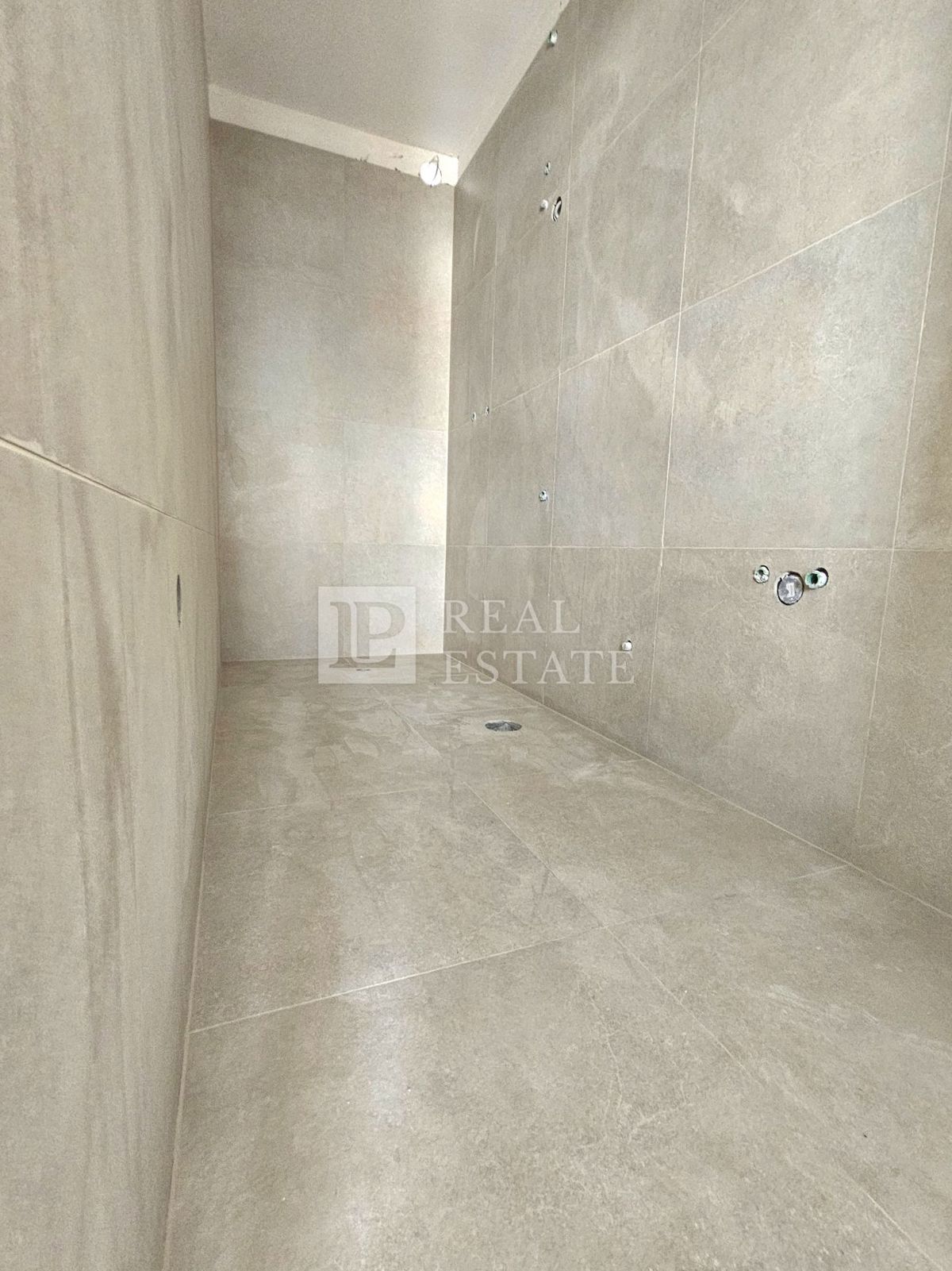 CRIKVENICA - appartamento con ampia terrazza