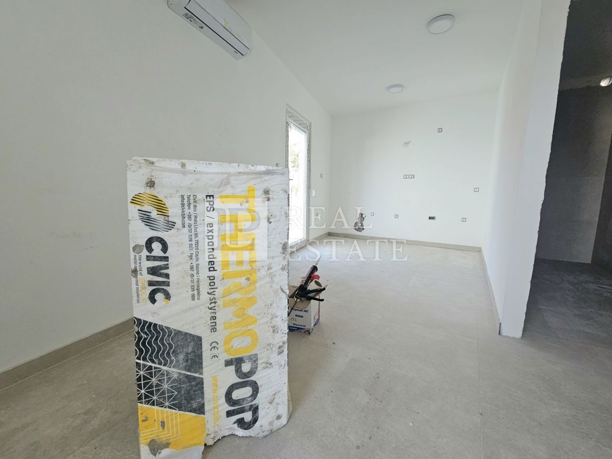 CRIKVENICA - appartamento con ampia terrazza