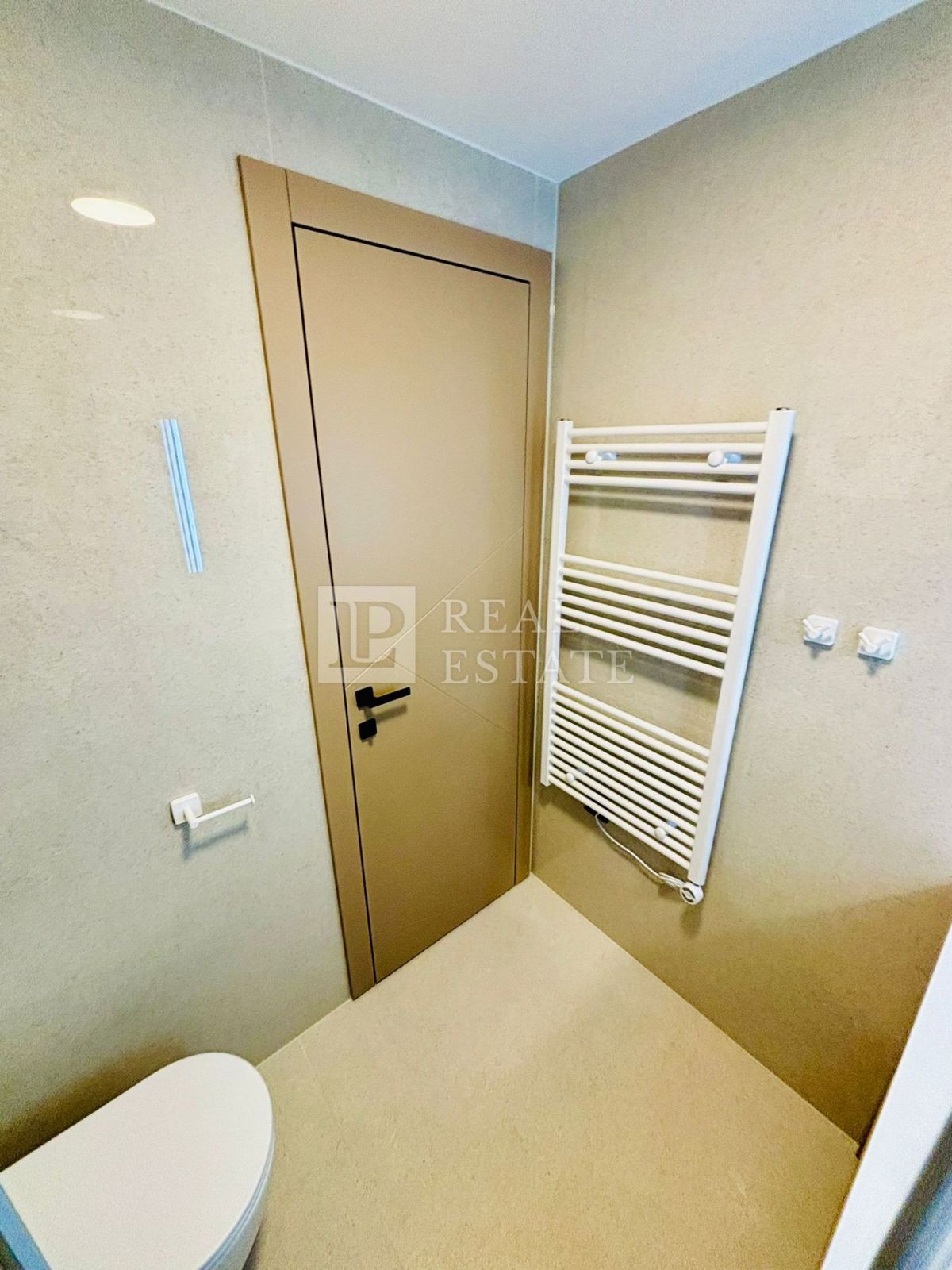 CRIKVENICA - lussuoso appartamento con balcone in un moderno edificio di nuova costruzione