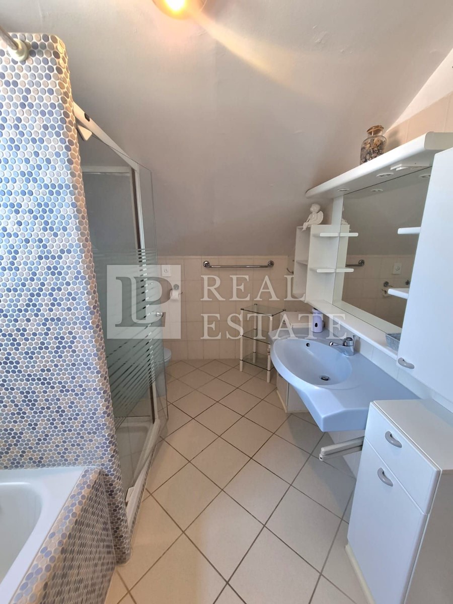 DRAMALJ - villa indipendente a 300 metri dal mare