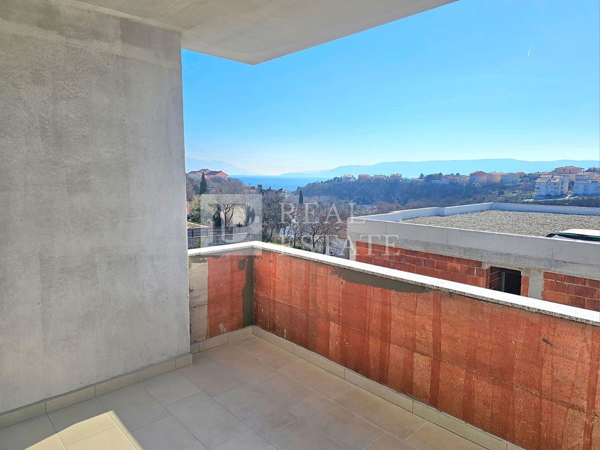 NOVI VINODOLSKI - appartamento con ampia terrazza in un moderno edificio di nuova costruzione