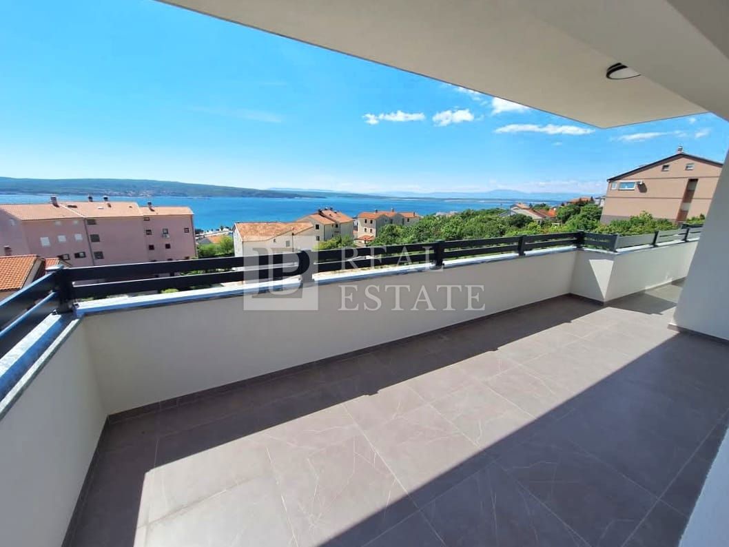 CRIKVENICA - appartamento con tre camere da letto in un lussuoso edificio nuovo