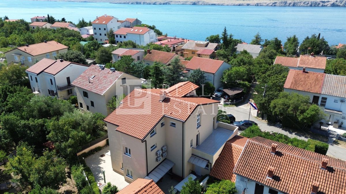 JADRANOVO - una casa unica in riva al mare