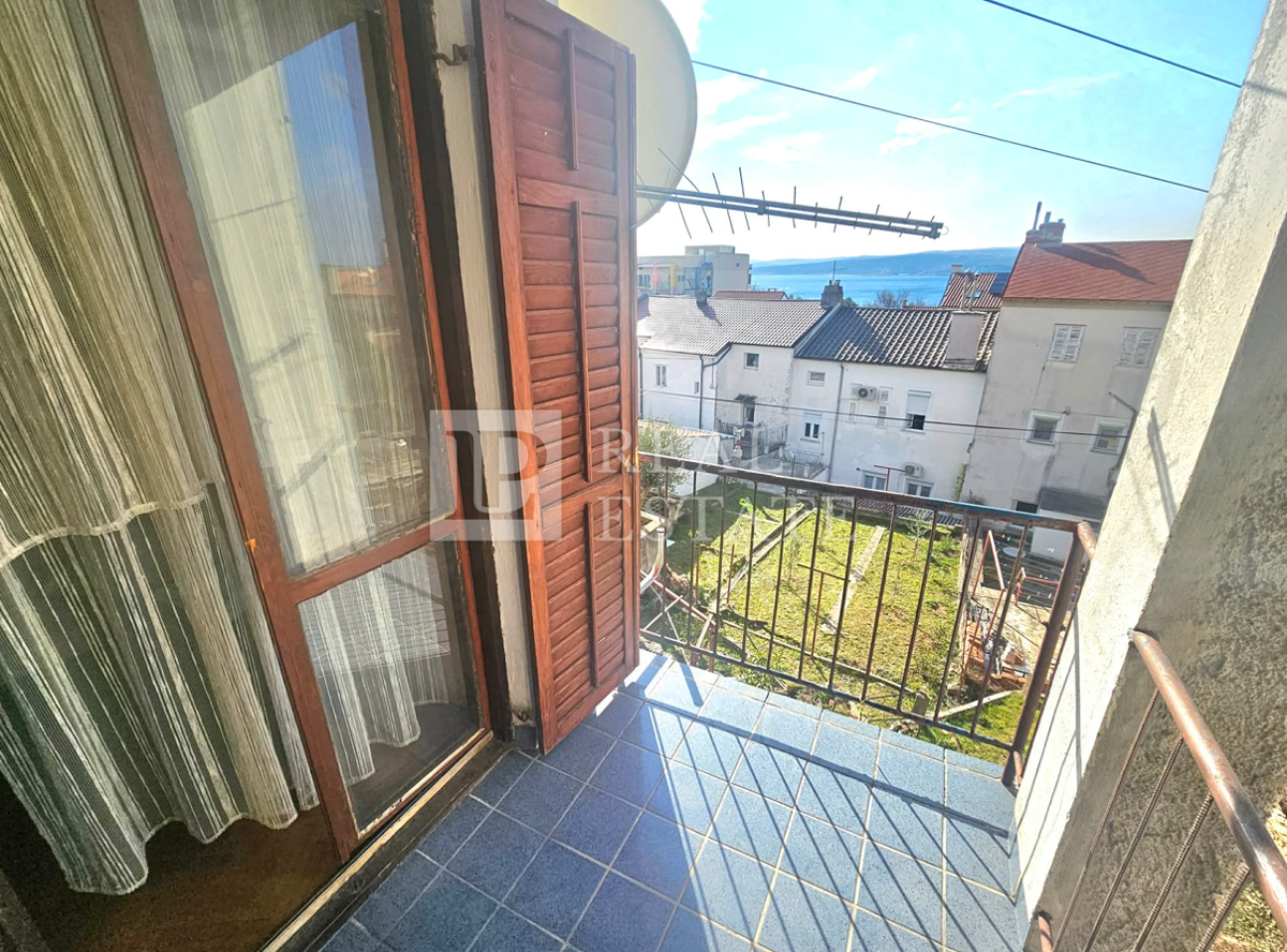 CRIKVENICA - casa con tre appartamenti nel centro della città