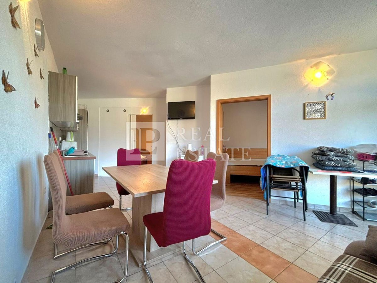 NOVI VINODOLSKI - Appartamento con 2 camere da letto e terrazza