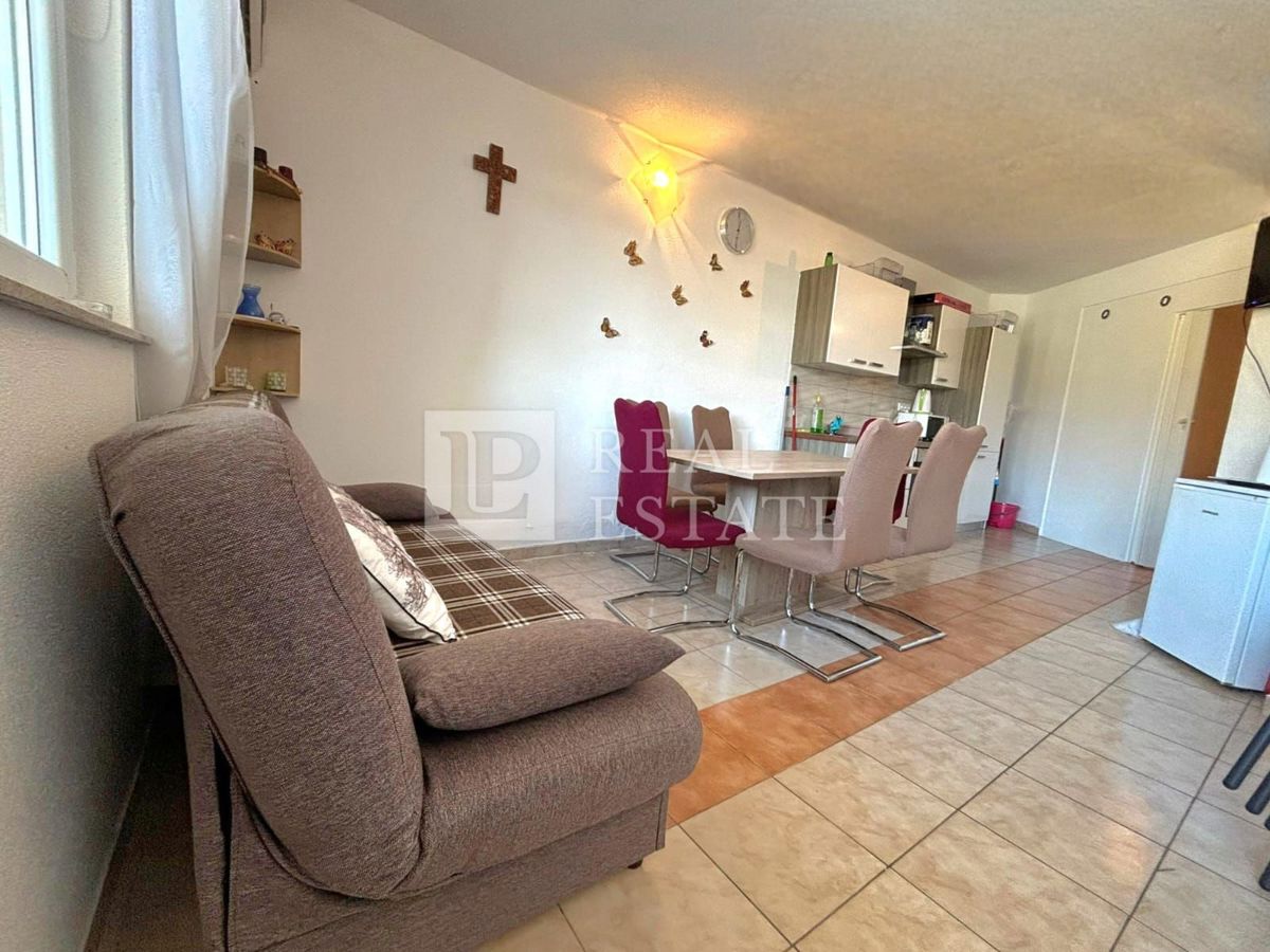 NOVI VINODOLSKI - Appartamento con 2 camere da letto e terrazza