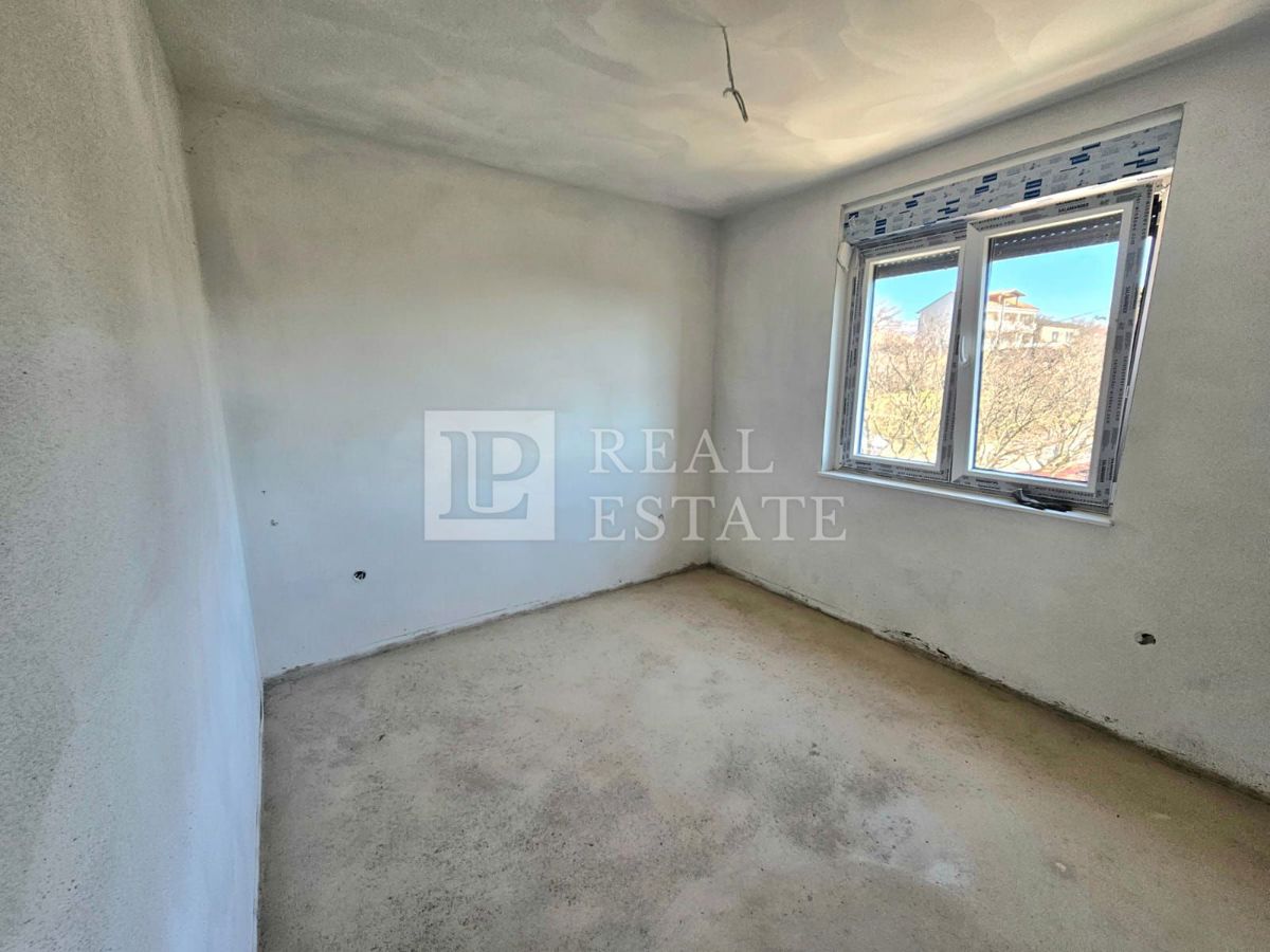NOVI VINODOLSKI - appartamento eccellente in un nuovo edificio di qualità