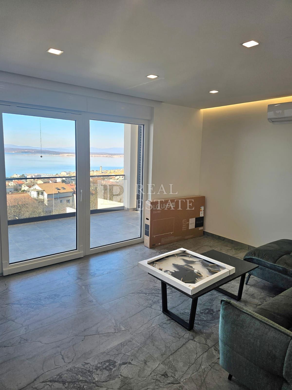 CRIKVENICA - appartamento completamente arredato in un moderno edificio nuovo