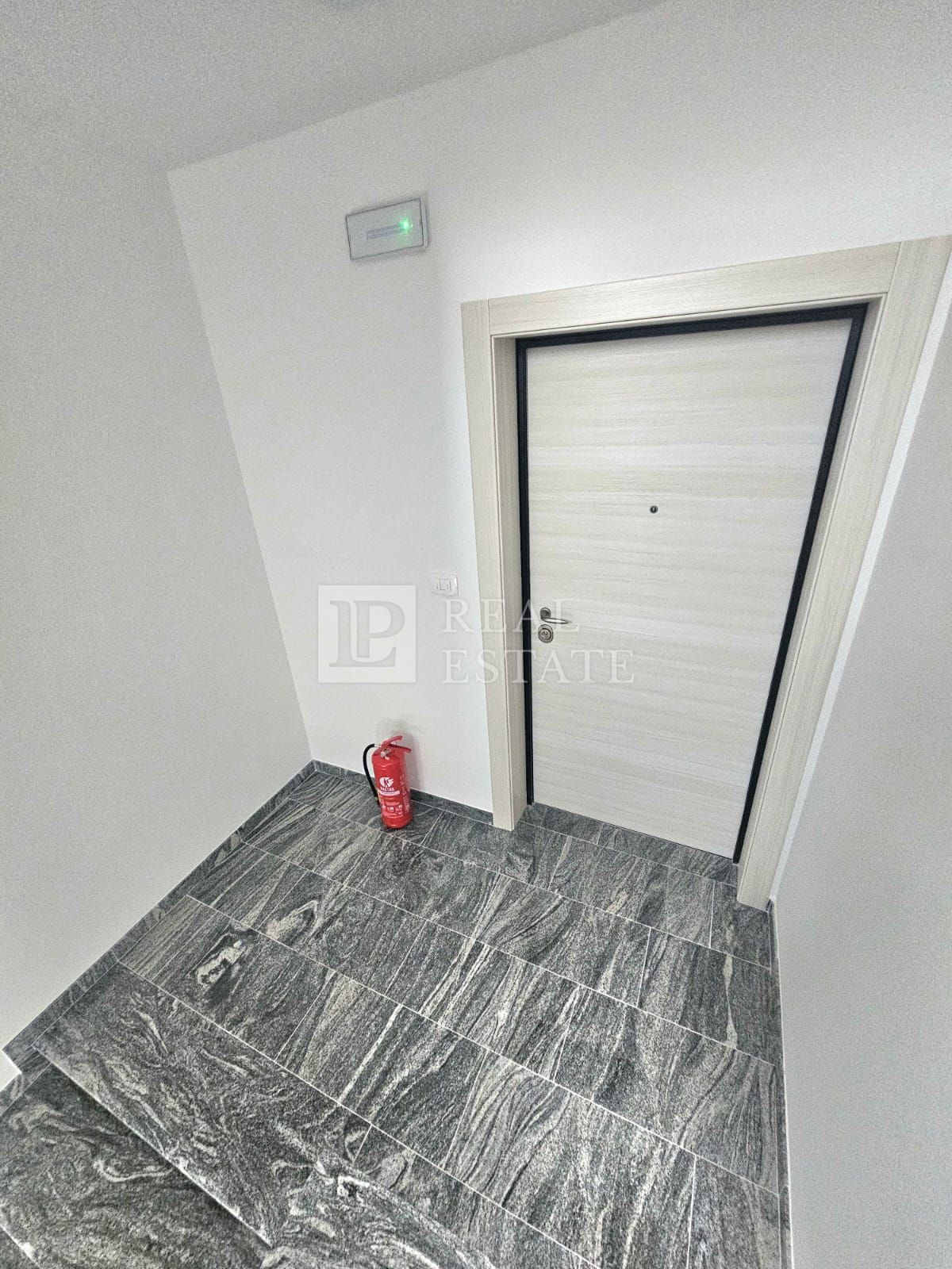 CRIKVENICA - Appartamento con 3 camere da letto con vista panoramica sul mare