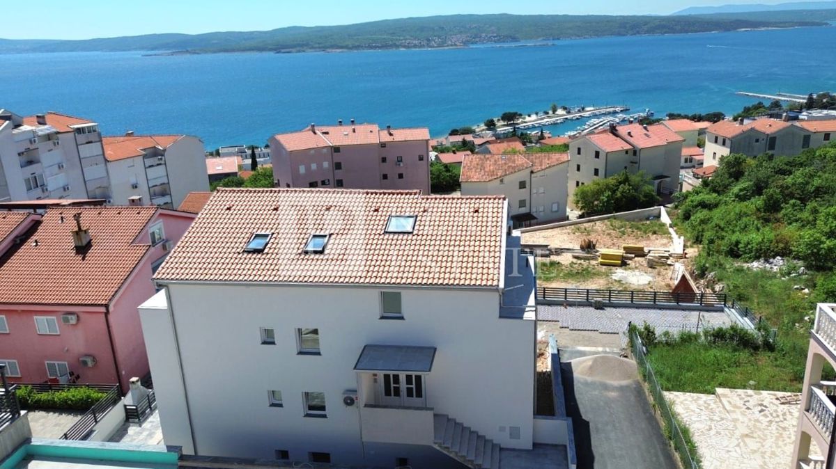 CRIKVENICA - Appartamento con 3 camere da letto con vista panoramica sul mare