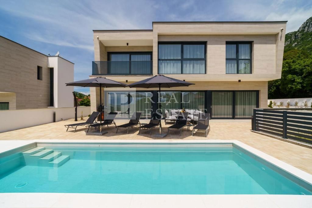 BRIBIR - graziosa villa in posizione tranquilla