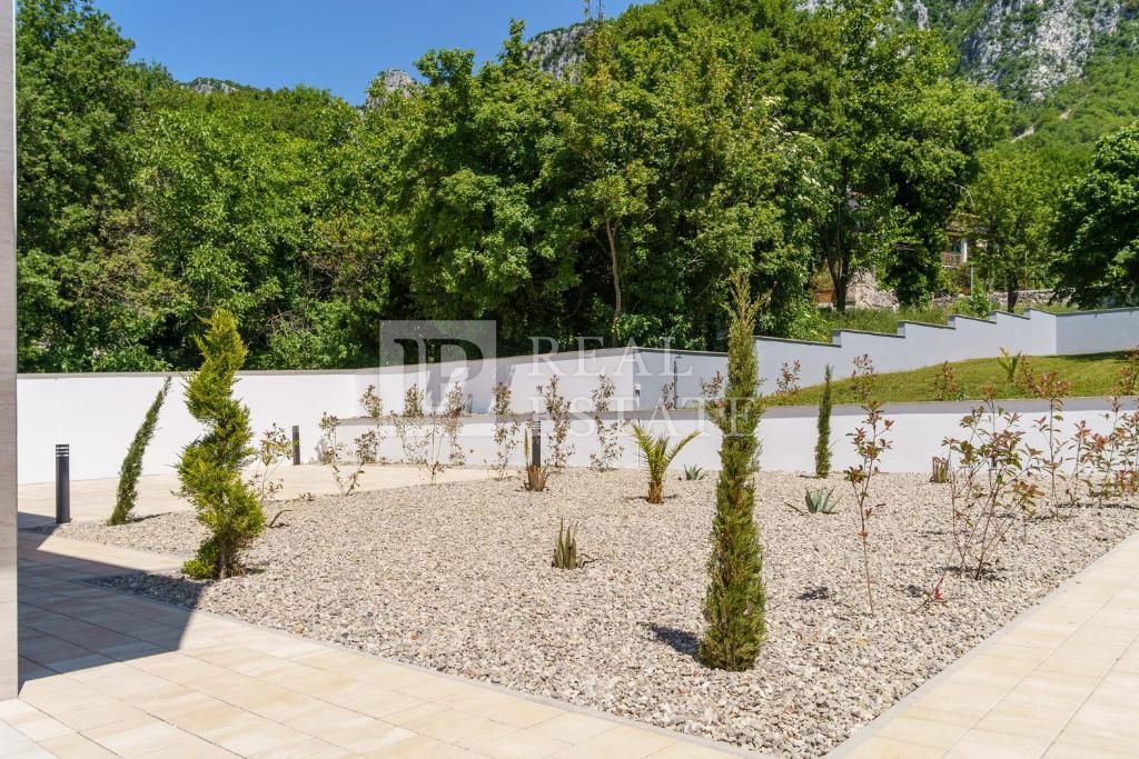 BRIBIR - graziosa villa in posizione tranquilla